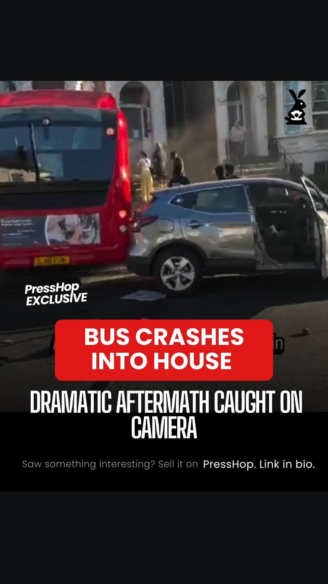 Bus crashed into the front of a house in Ladbroke Grove, London